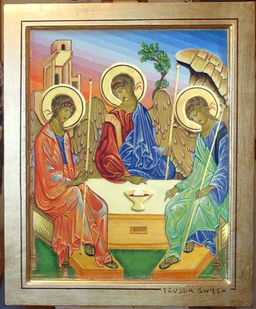 TROJCA Święta pokaz.jpg